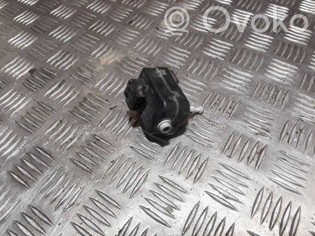 Nissan Note (E11) Headlight level adjustment motor 