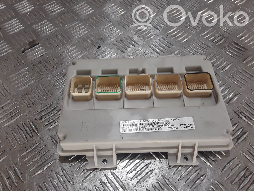Chrysler Pacifica Comfort/convenience module 