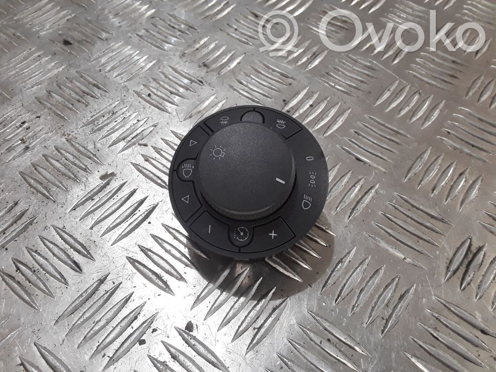 Opel Corsa D Light switch 