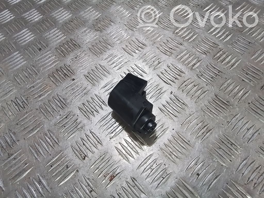 Chrysler 300M Ignition lock contact 
