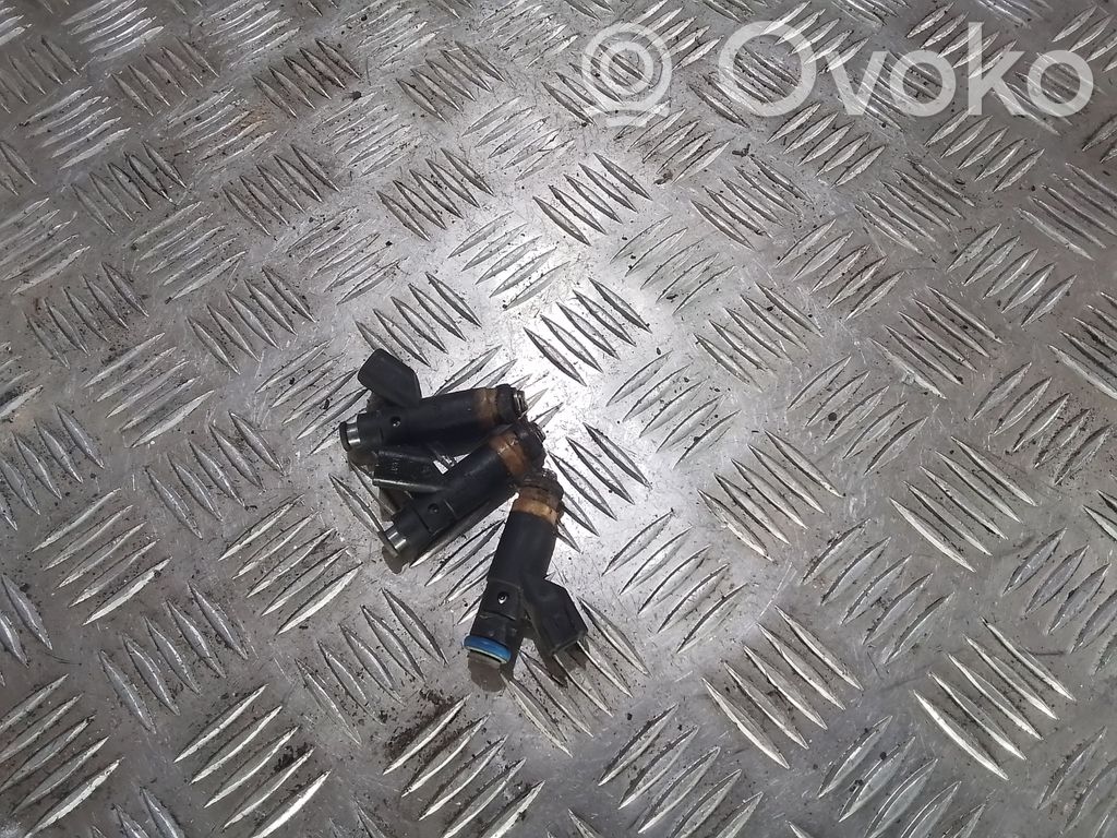 Chrysler 300M Inyector de combustible 