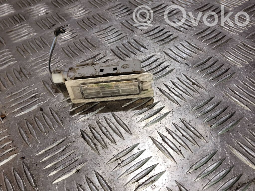 Renault Laguna II Kennzeichenbeleuchtung 