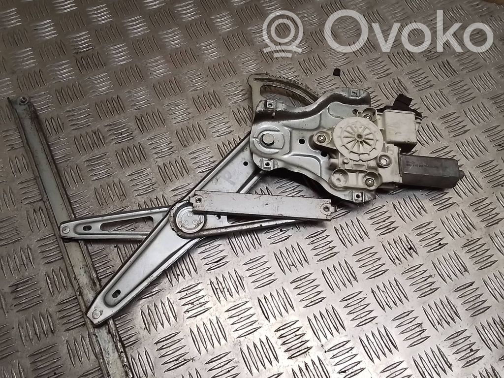 Toyota Corolla E120 E130 Regulador de puerta delantera con motor 