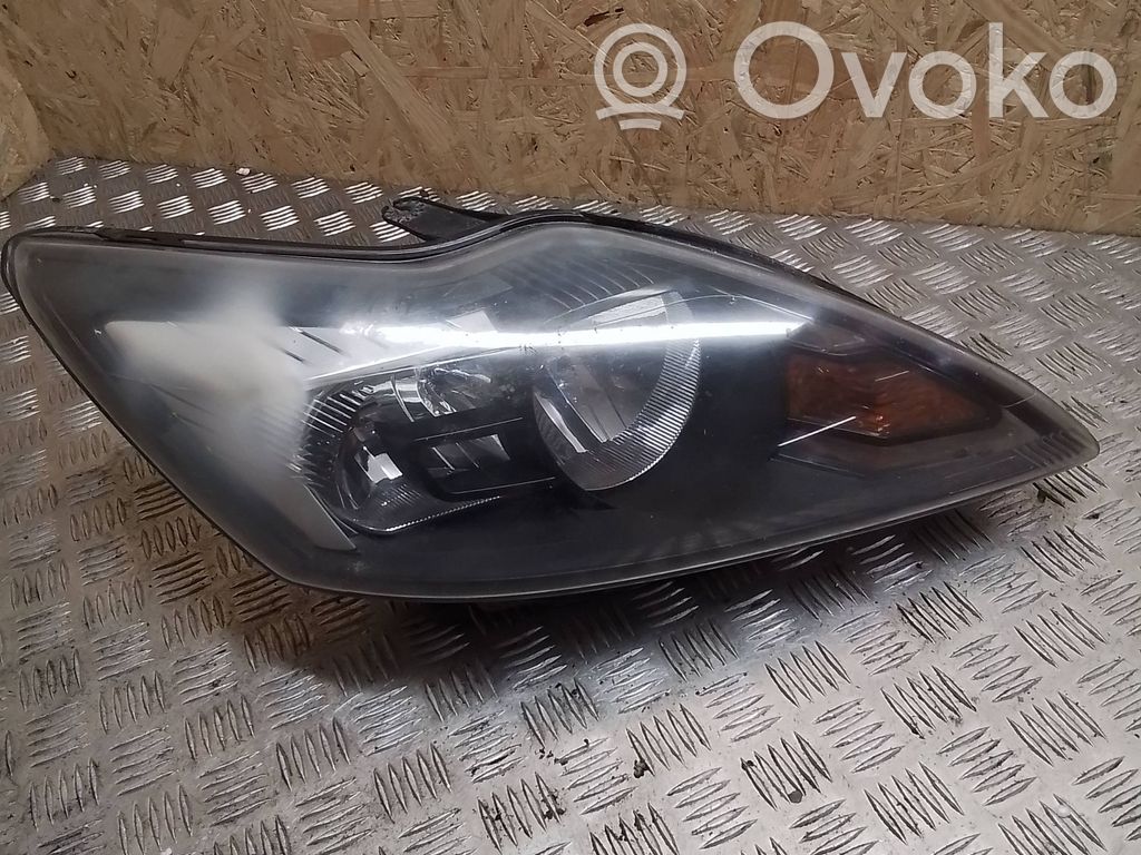 Ford Focus Headlight/headlamp 
