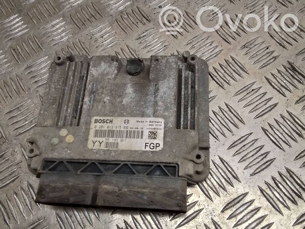 Opel Vectra C Engine control unit/module 