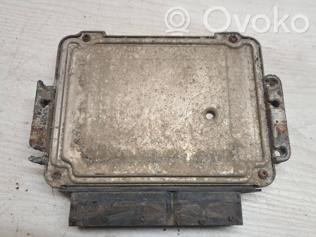 Opel Astra H Engine control unit/module 