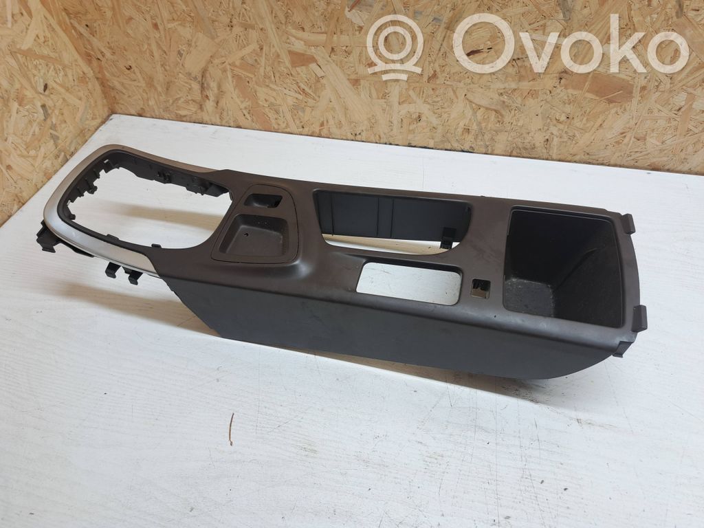 Opel Insignia A Kita centrinė konsolės (tunelio) detalė 
