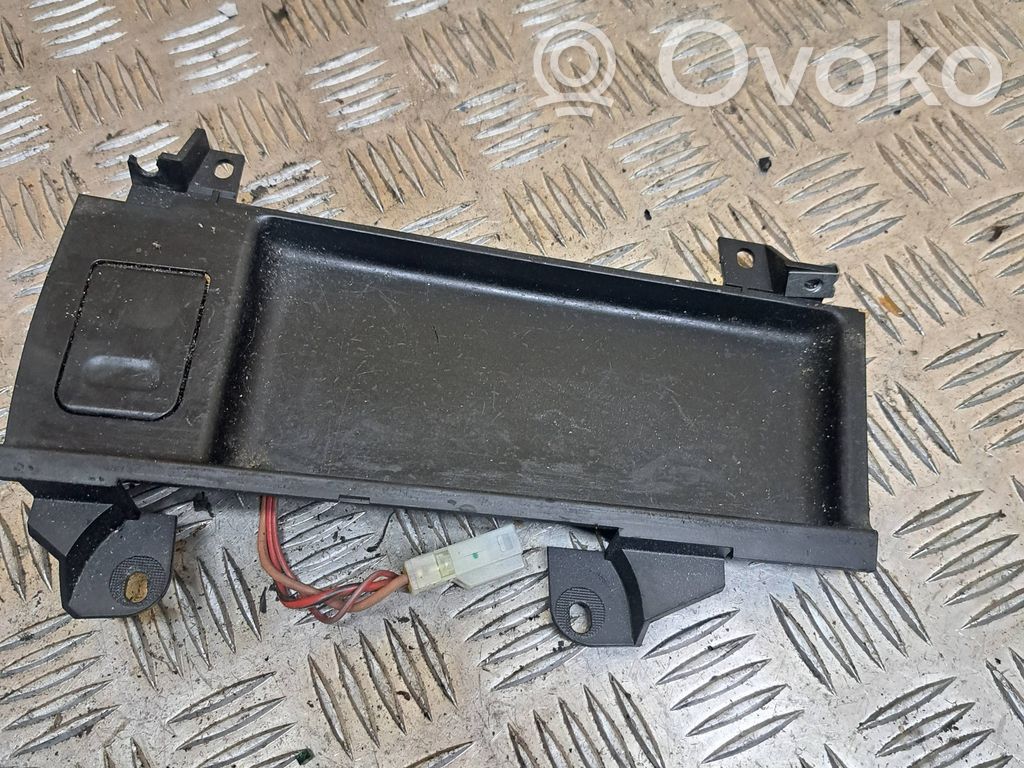 BMW 5 E39 Cigarette lighter trim 