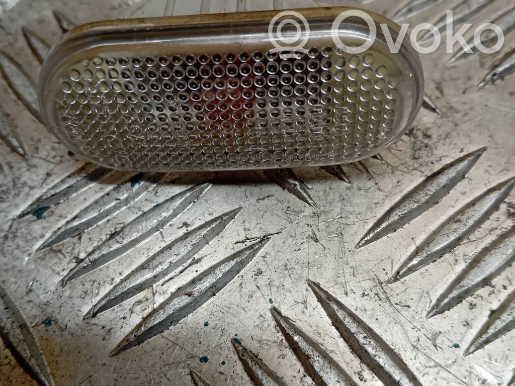 Nissan Note (E11) Front fender indicator light 