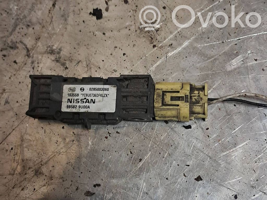 Nissan Note (E11) Airbag deployment crash/impact sensor 