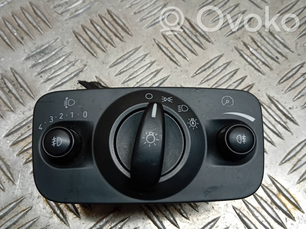 Ford Mondeo MK IV Light switch 
