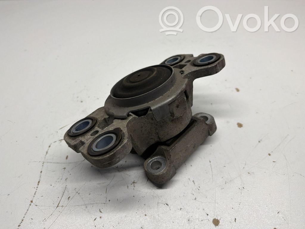 Volvo S80 Engine mount bracket 