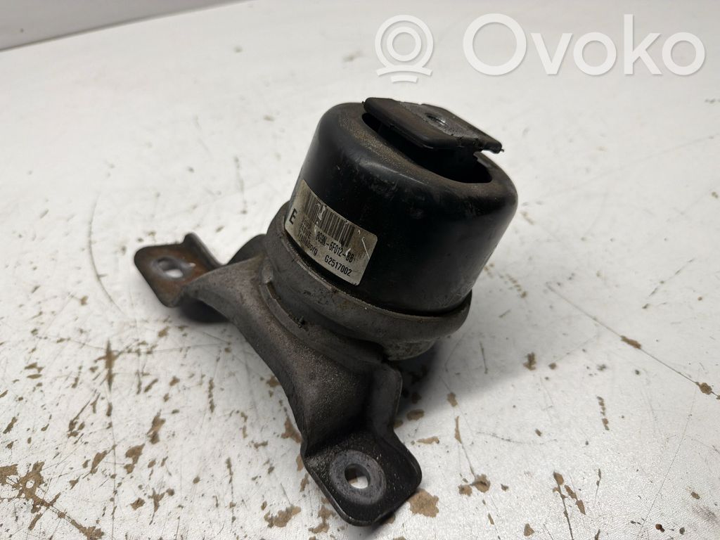 Volvo S80 Engine mount bracket 