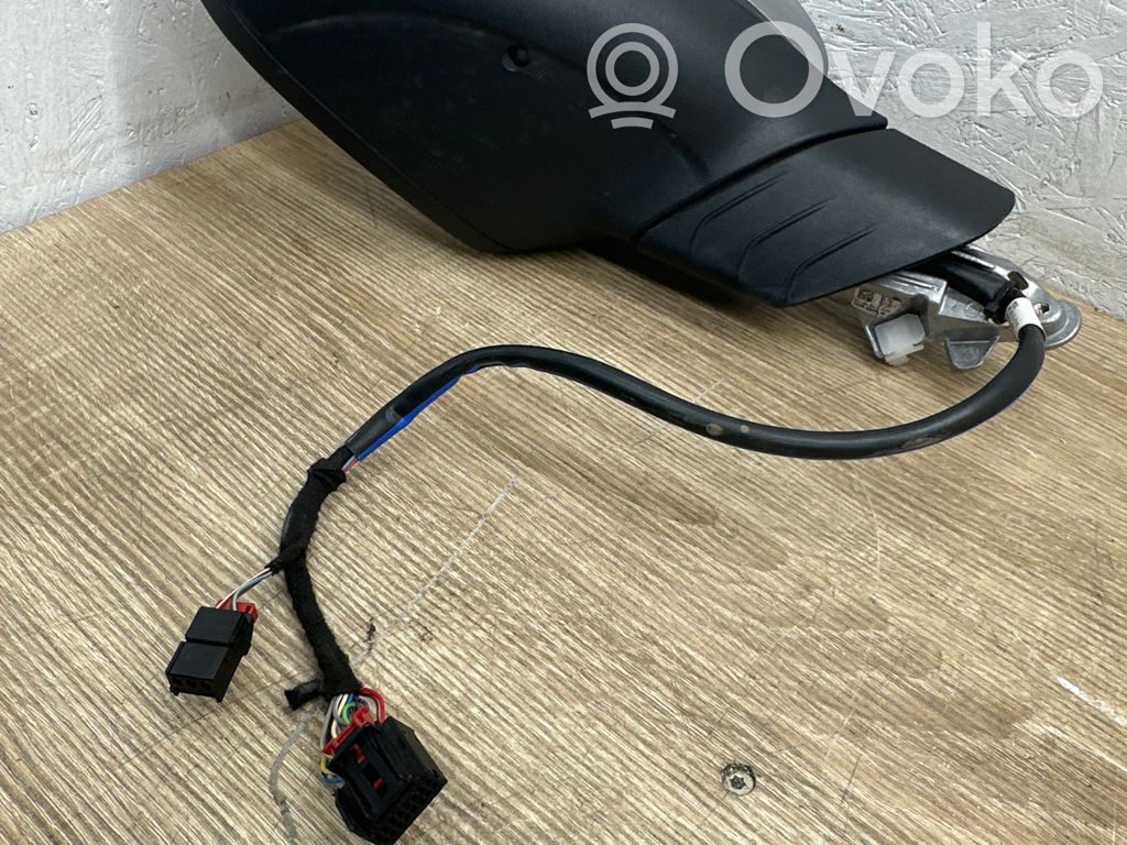 Volkswagen Golf VIII Etuoven sähköinen sivupeili 