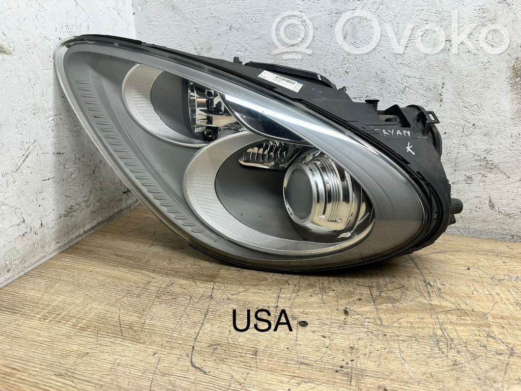Porsche Cayenne (92A) Lampa przednia 