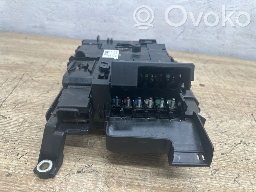 Porsche Cayenne (92A) Sulakemoduuli 