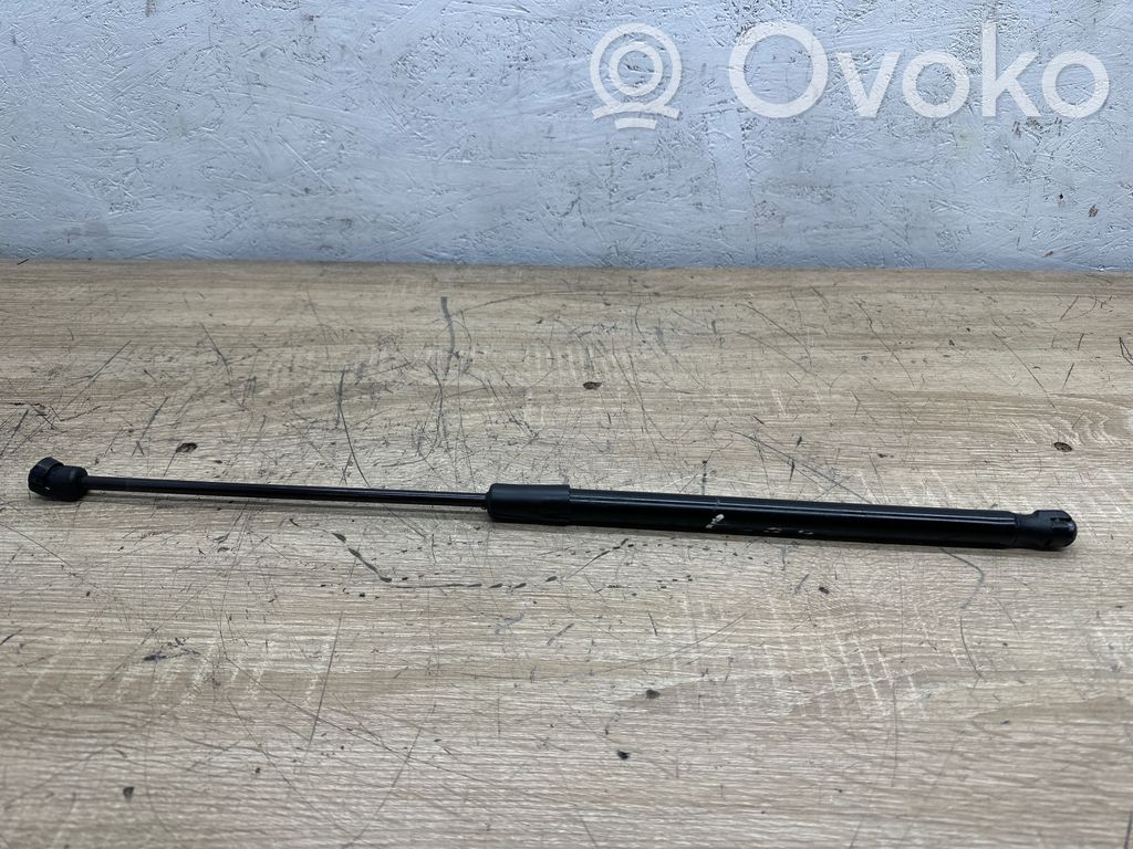 Porsche Cayenne (92A) Siłownik maski przedniej 