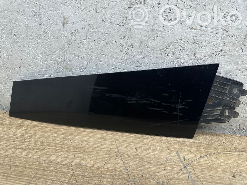 BMW 5 GT F07 Inne elementy wykończeniowe drzwi przednich 