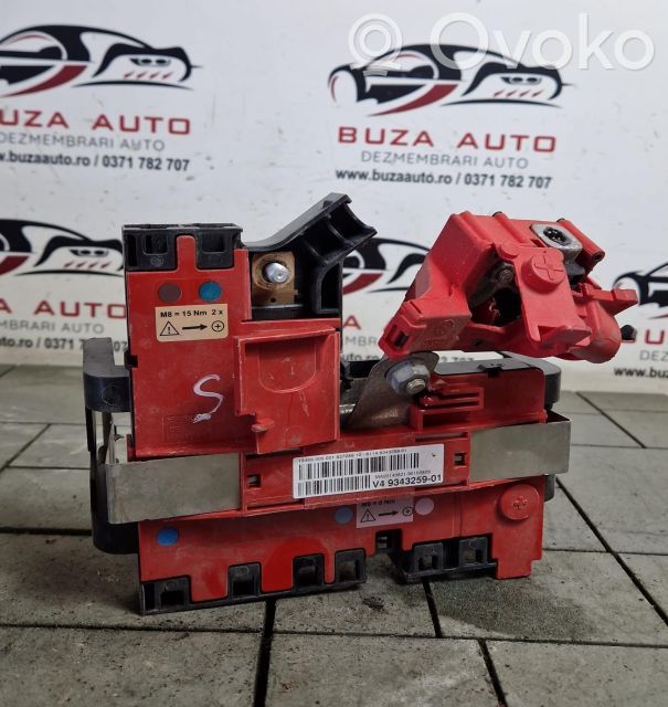 BMW X4 F26 Cablu cu bornă pozitivă (baterie) 