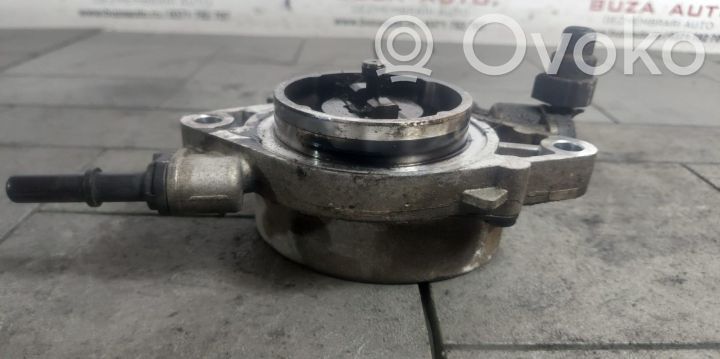 Vacuum pump