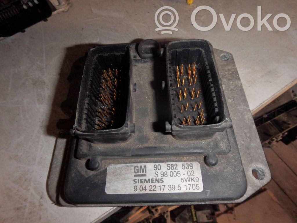 Engine control unit/module   90582539
