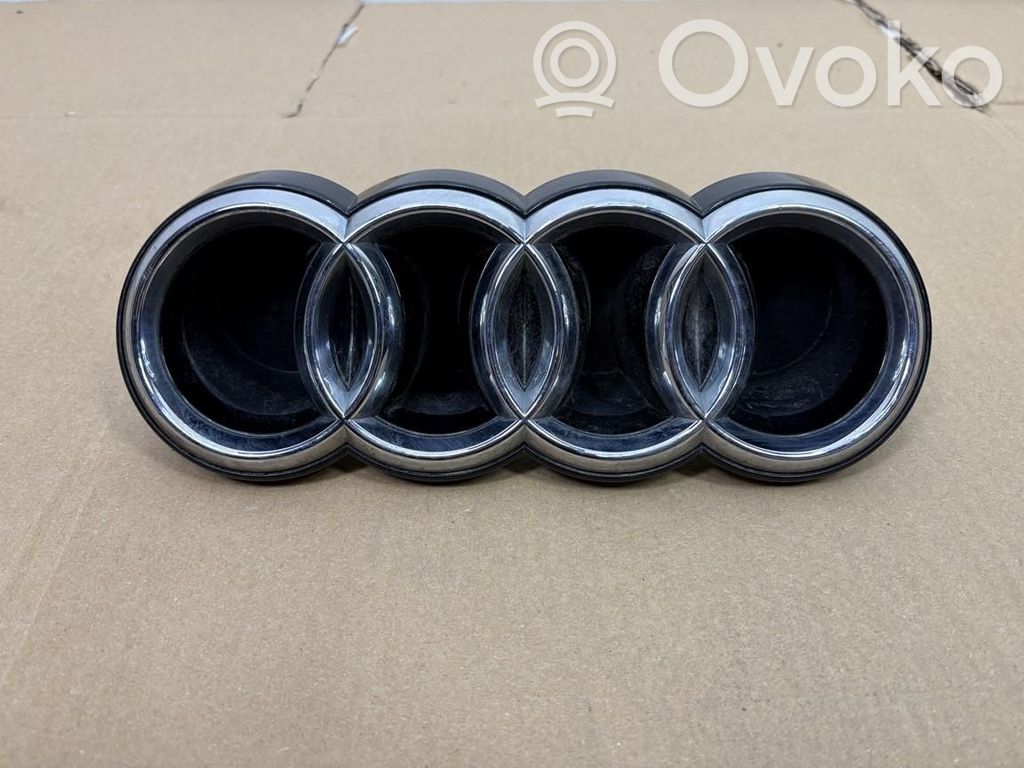 Audi A6 S6 C7 4G Manufacturer badge logo/emblem 