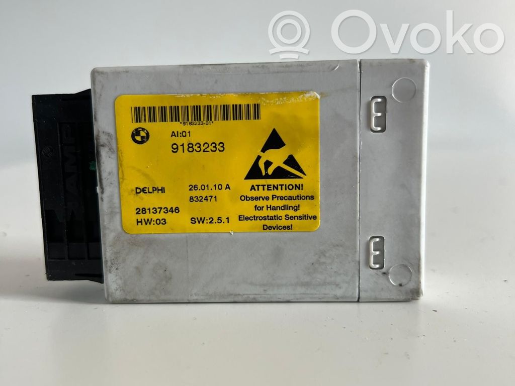 Keskikonsolin ohjainlaite   9183233,832471,28137346