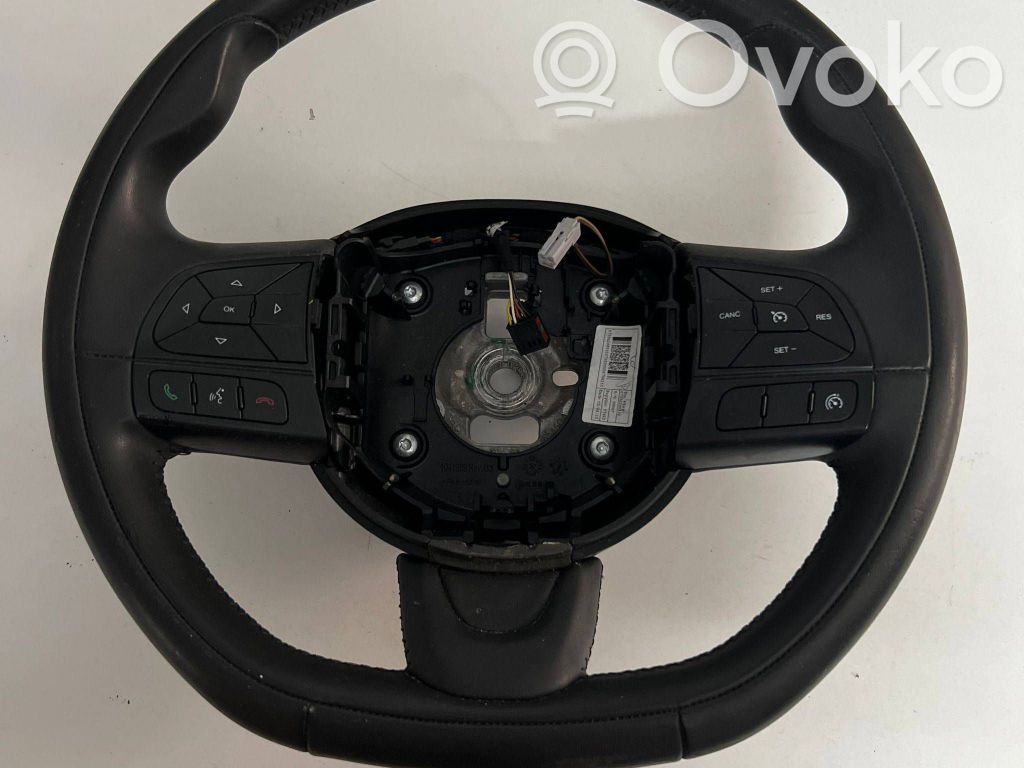 Fiat 500X Stūre 