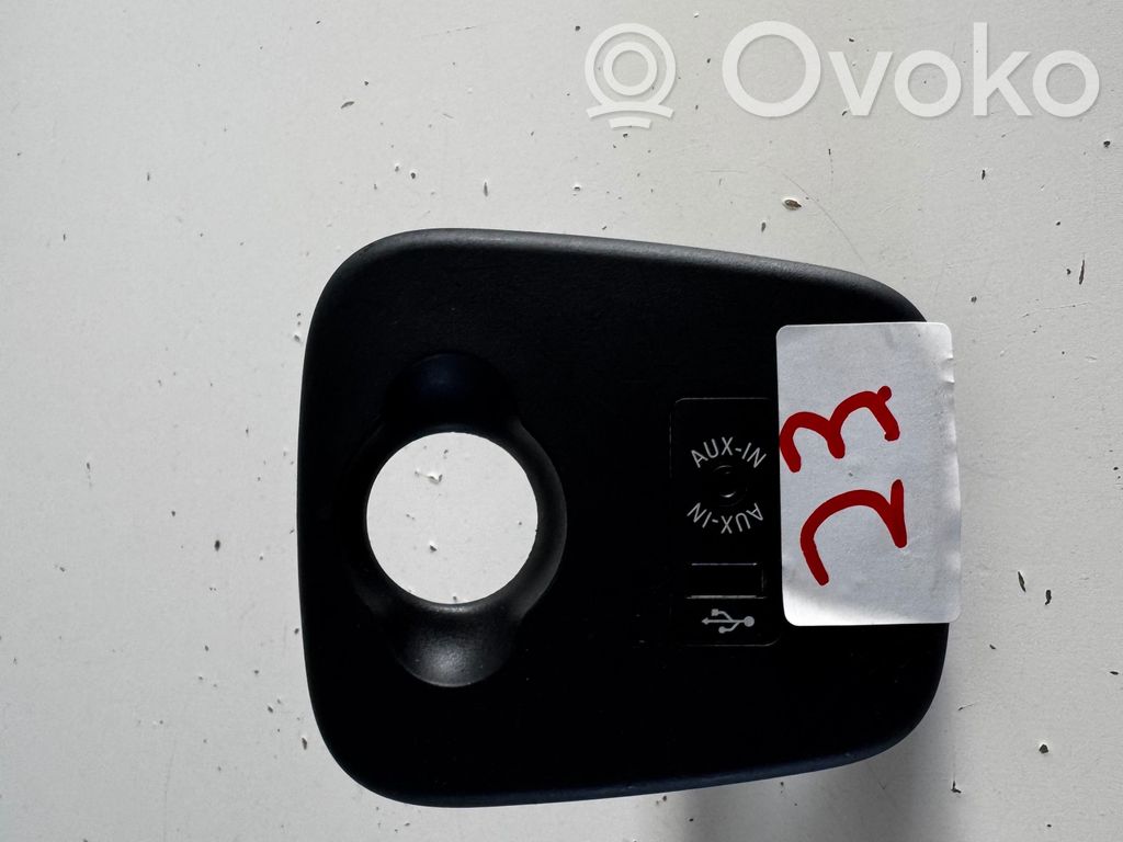 Mini One - Cooper R50 - 53 AUX in-socket connector 