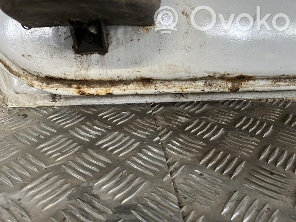Renault Trafic I Front door 