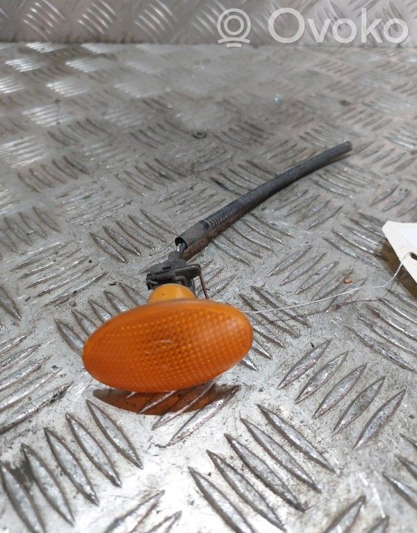 Ford Streetka Front indicator light 