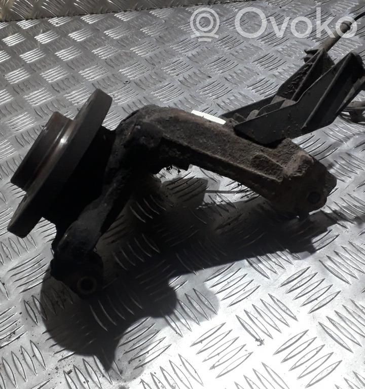 Peugeot 206 Priekšējā riteņa rumbas vārpstas šarnīrs (stupica, capfa) 