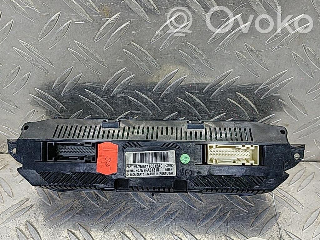 Ford C-MAX I Climate control unit 