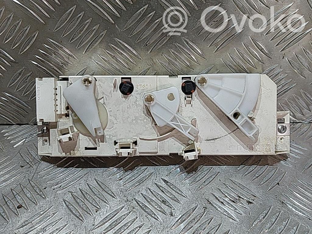 Renault Twingo I Climate control unit 