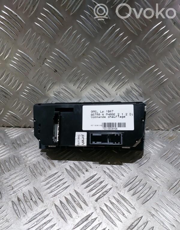 Opel Astra H Climate control unit 