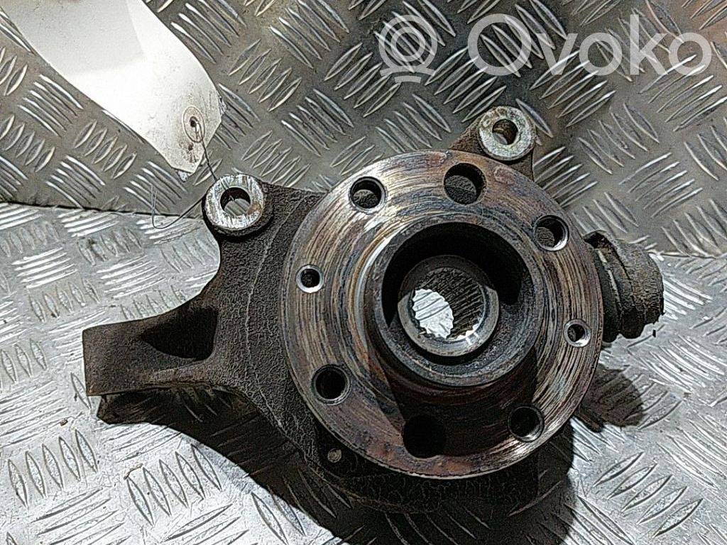 Renault 21 Front wheel hub spindle knuckle 
