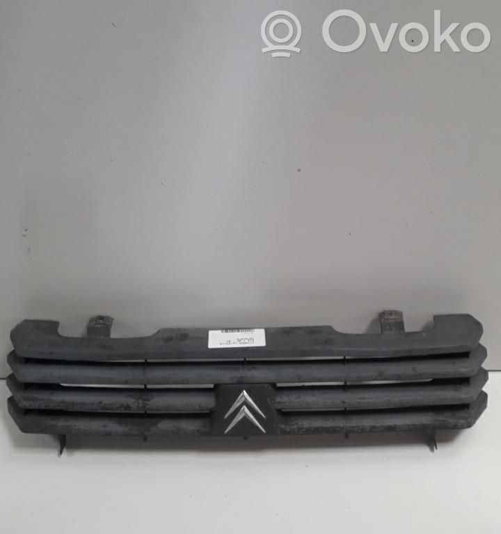 Citroen C15 Etusäleikkö 