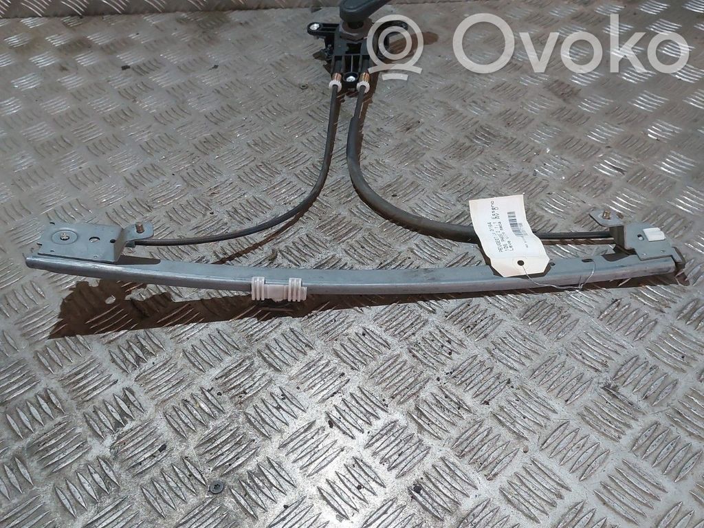 Peugeot 106 Manualny podnośnik szyby drzwi przednich 
