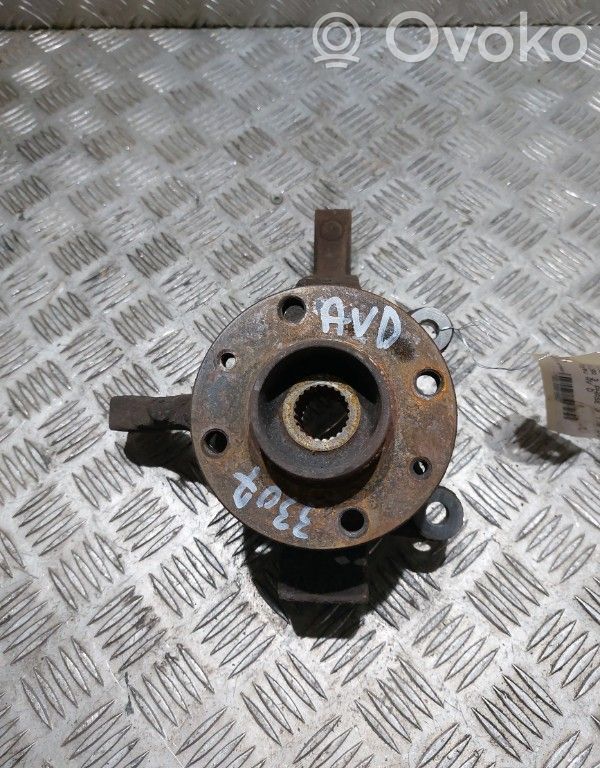 Nissan Micra Fuso a snodo con mozzo ruota anteriore 