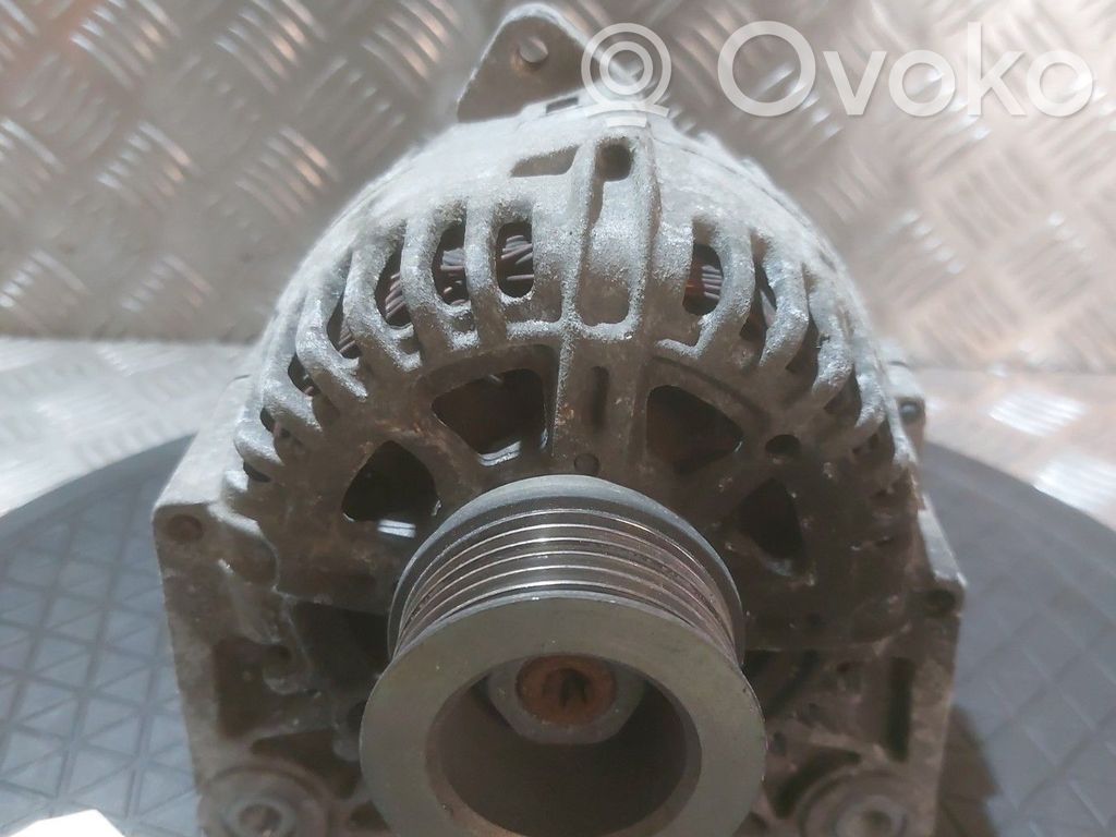 Renault Clio III Ģenerators 