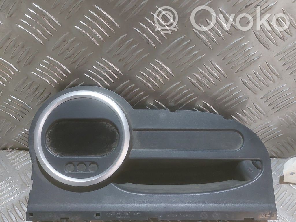 Renault Twingo II Vitezometru (grup de instrumente) 