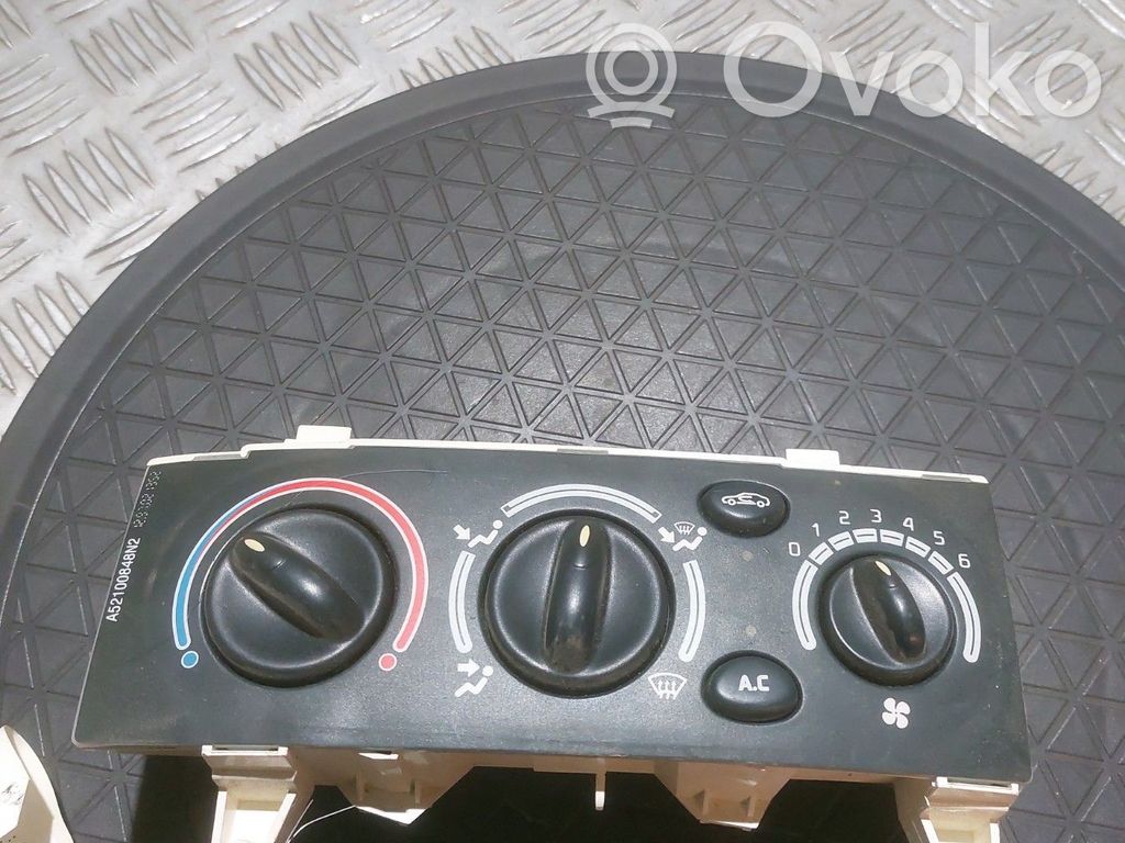 Renault Megane I Climate control unit 
