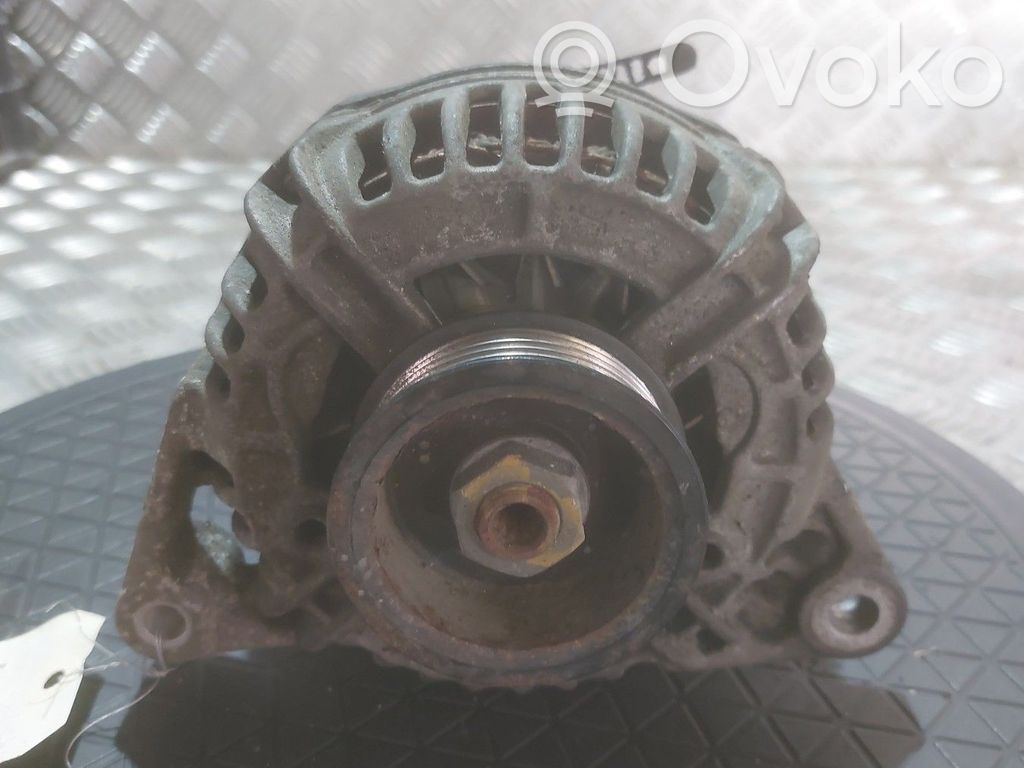 Audi A4 S4 B6 8E 8H Ģenerators 