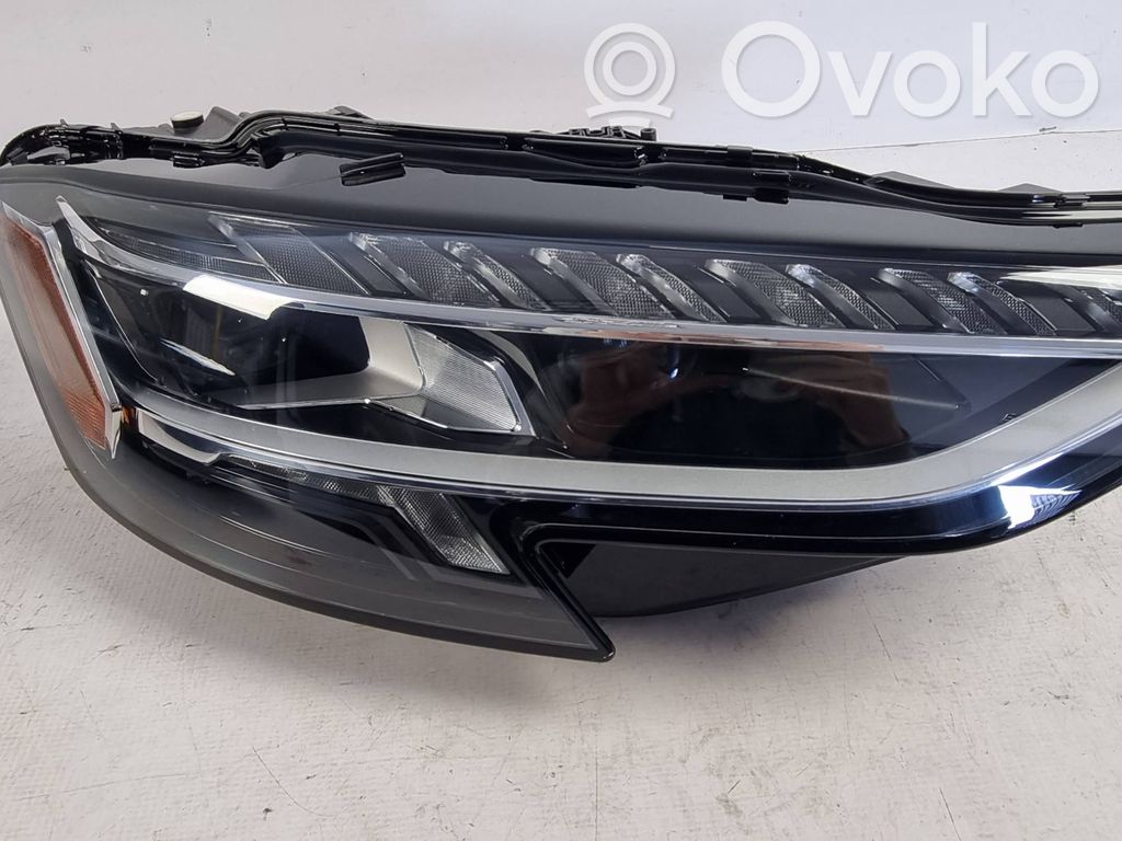 Audi A8 S8 D5 Phare frontale 