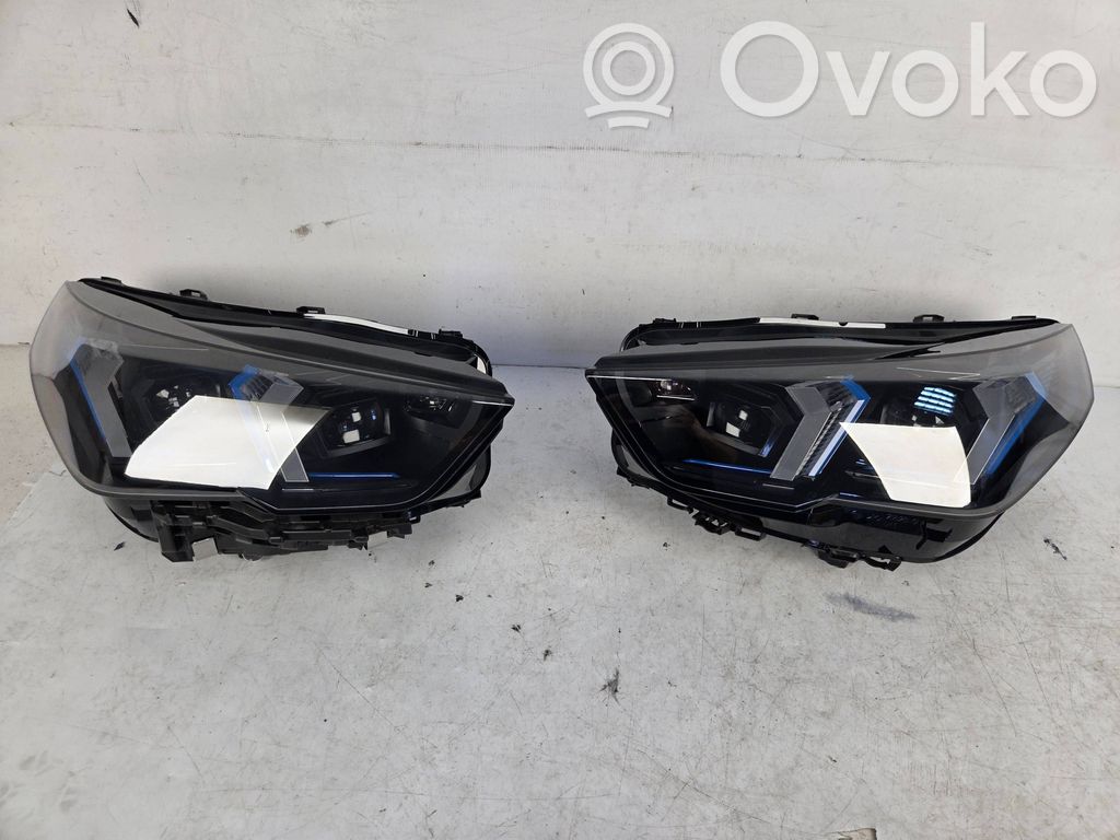 Headlight/headlamp   MDE813647A,5A77EC8,5A77EC7