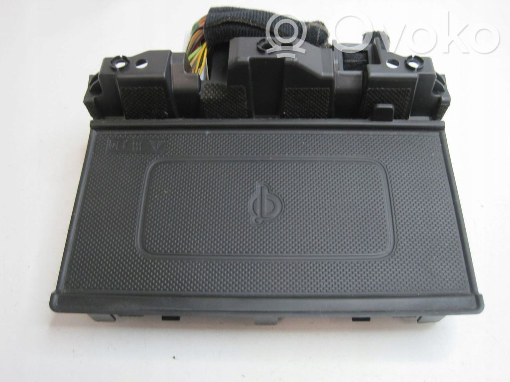 Hyundai H-1, Starex, Satellite Central body control module 