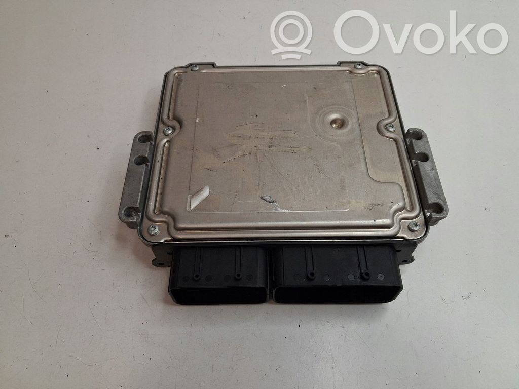 Peugeot 5008 Combustion control unit/module 