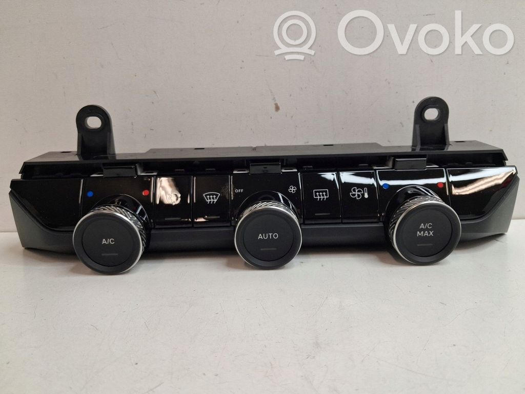 Citroen C4 Grand Picasso Central console control unit 