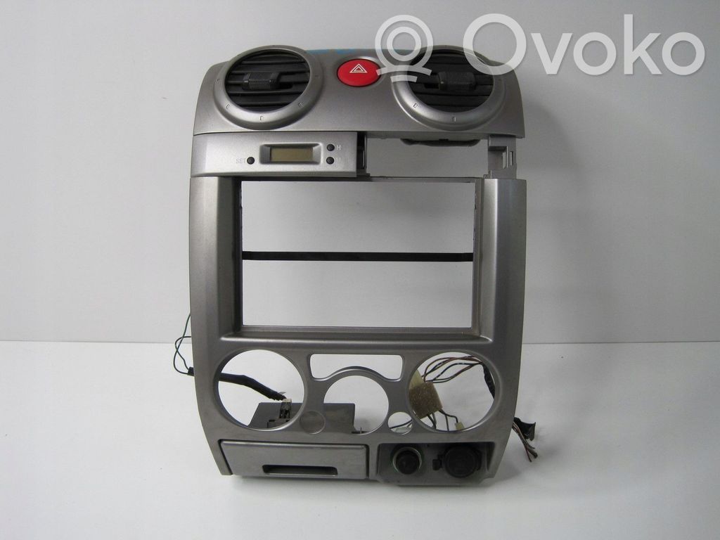 Nissan Z S30 240Z 260Z 280Z Audio system kit 