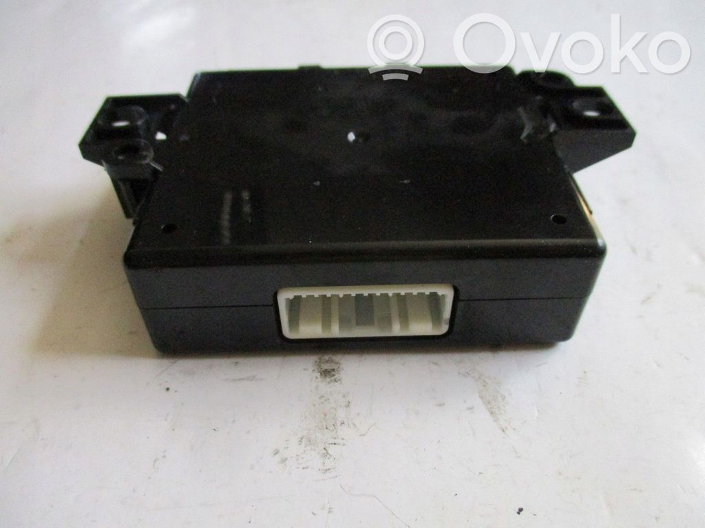 Nissan Navara Kit système audio 